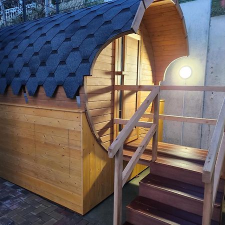 Haus Strandkoerv Mit Fass-Sauna 로딘 외부 사진