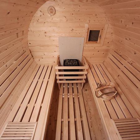 Haus Strandkoerv Mit Fass-Sauna 로딘 외부 사진