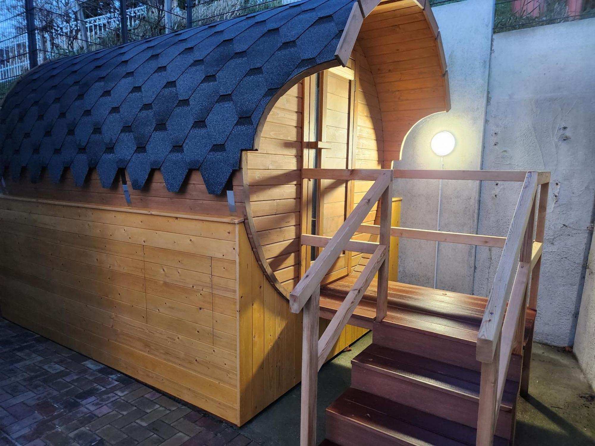 Haus Strandkoerv Mit Fass-Sauna 로딘 외부 사진